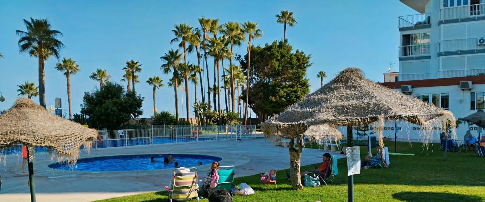 Appartamento Playa Estudio Deluxe Benalmádena Esterno foto