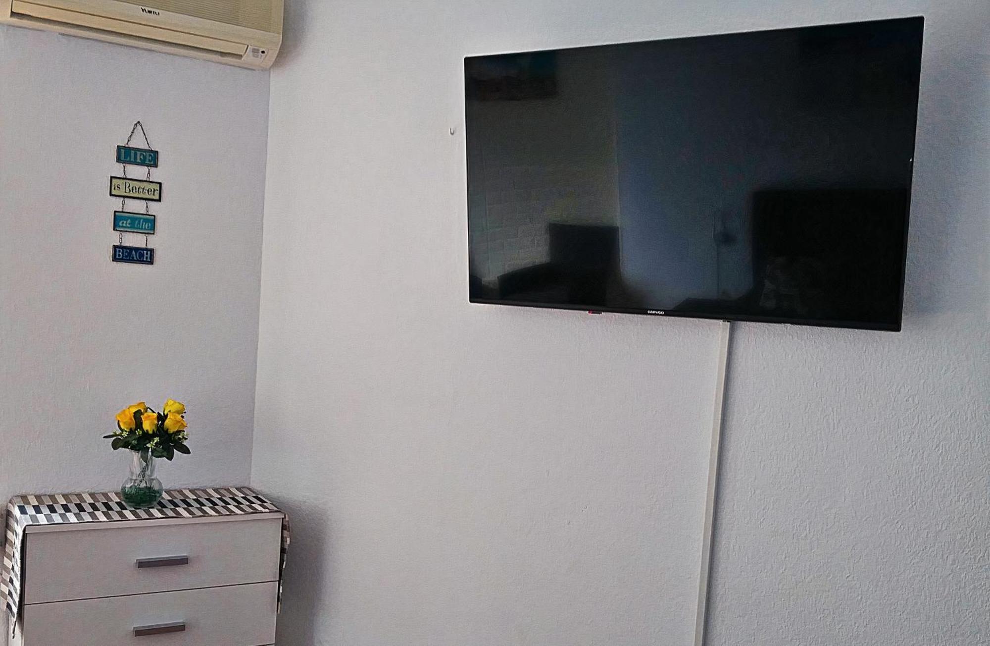 Appartamento Playa Estudio Deluxe Benalmádena Esterno foto